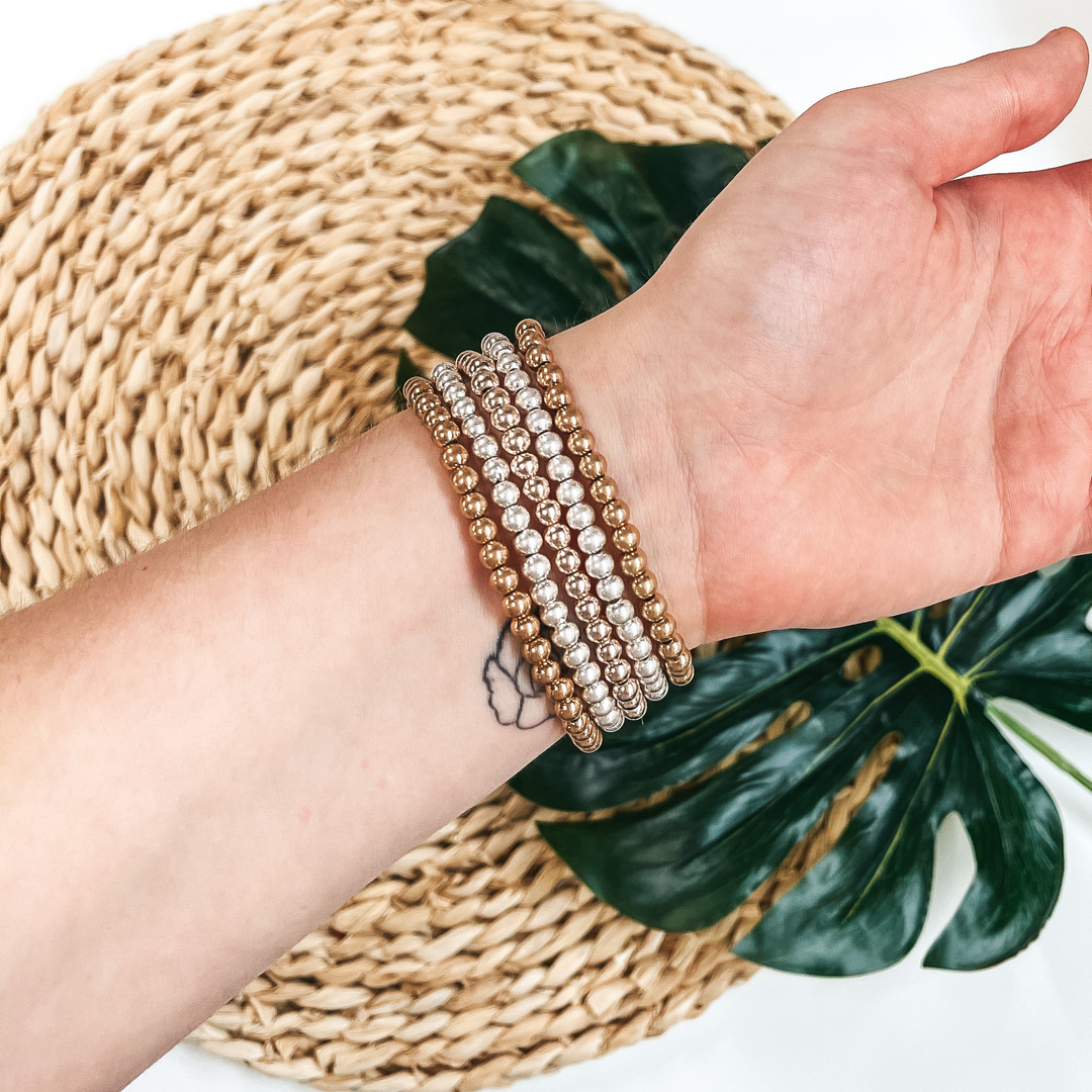 Set of Five Pearl Bracelets in Multicolor - Giddy Up Glamour Boutique