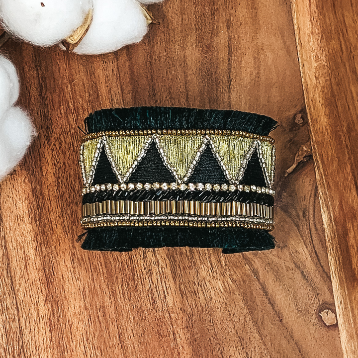 Summertime Sadness Beaded Bracelet in Black - Giddy Up Glamour Boutique