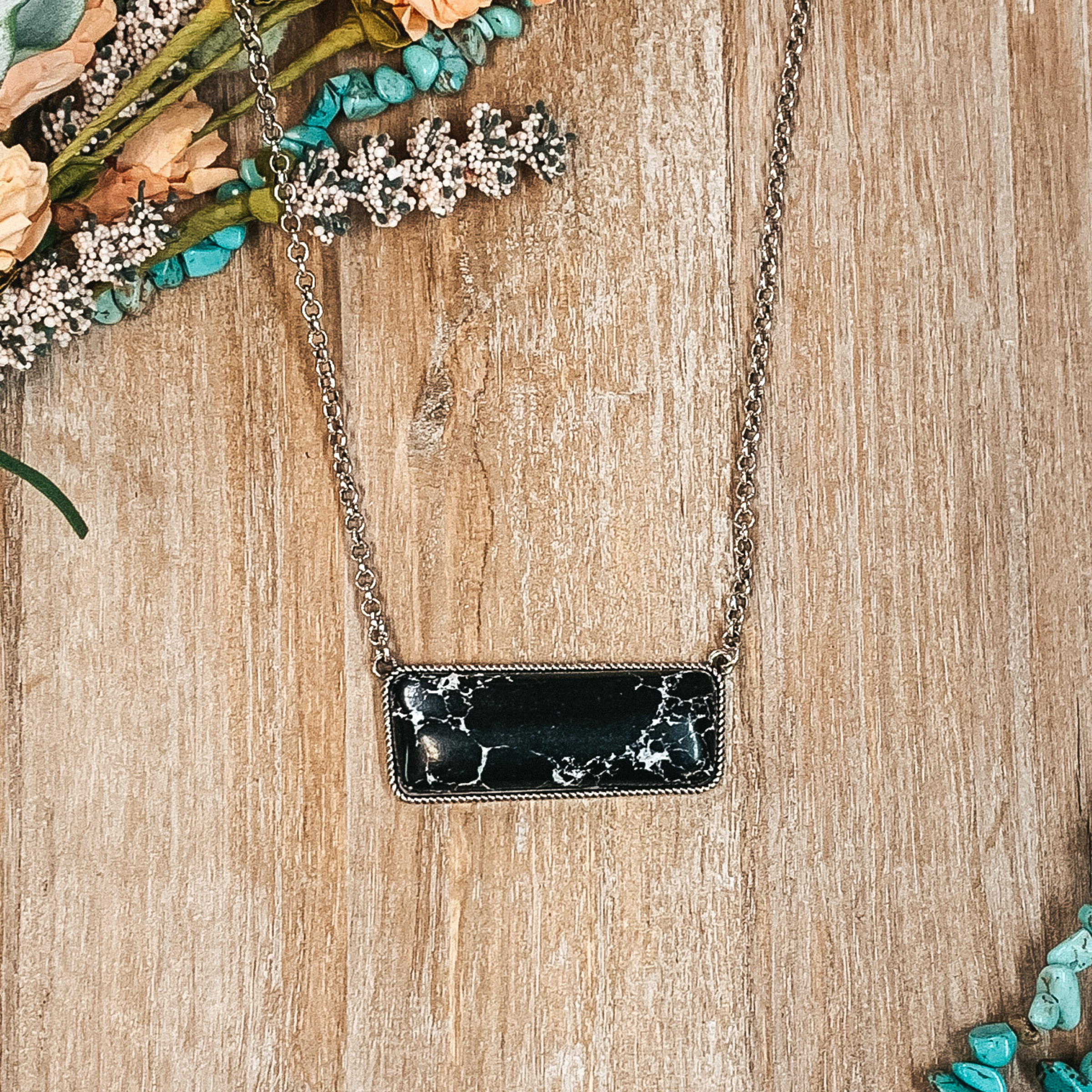 Large Rectangle Faux Stone Necklace in Black - Giddy Up Glamour Boutique