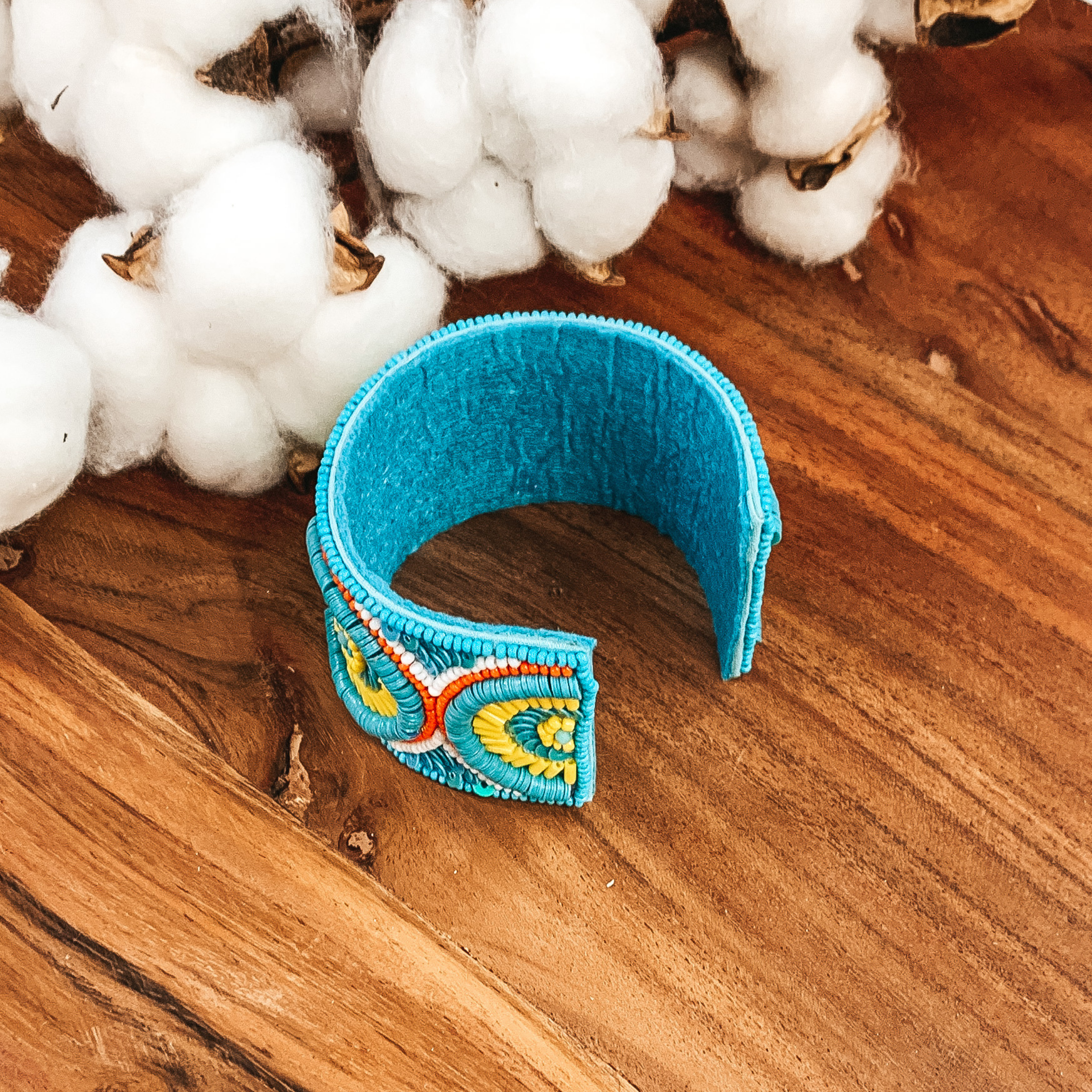 Coastal Chic Bracelet in Turquoise - Giddy Up Glamour Boutique