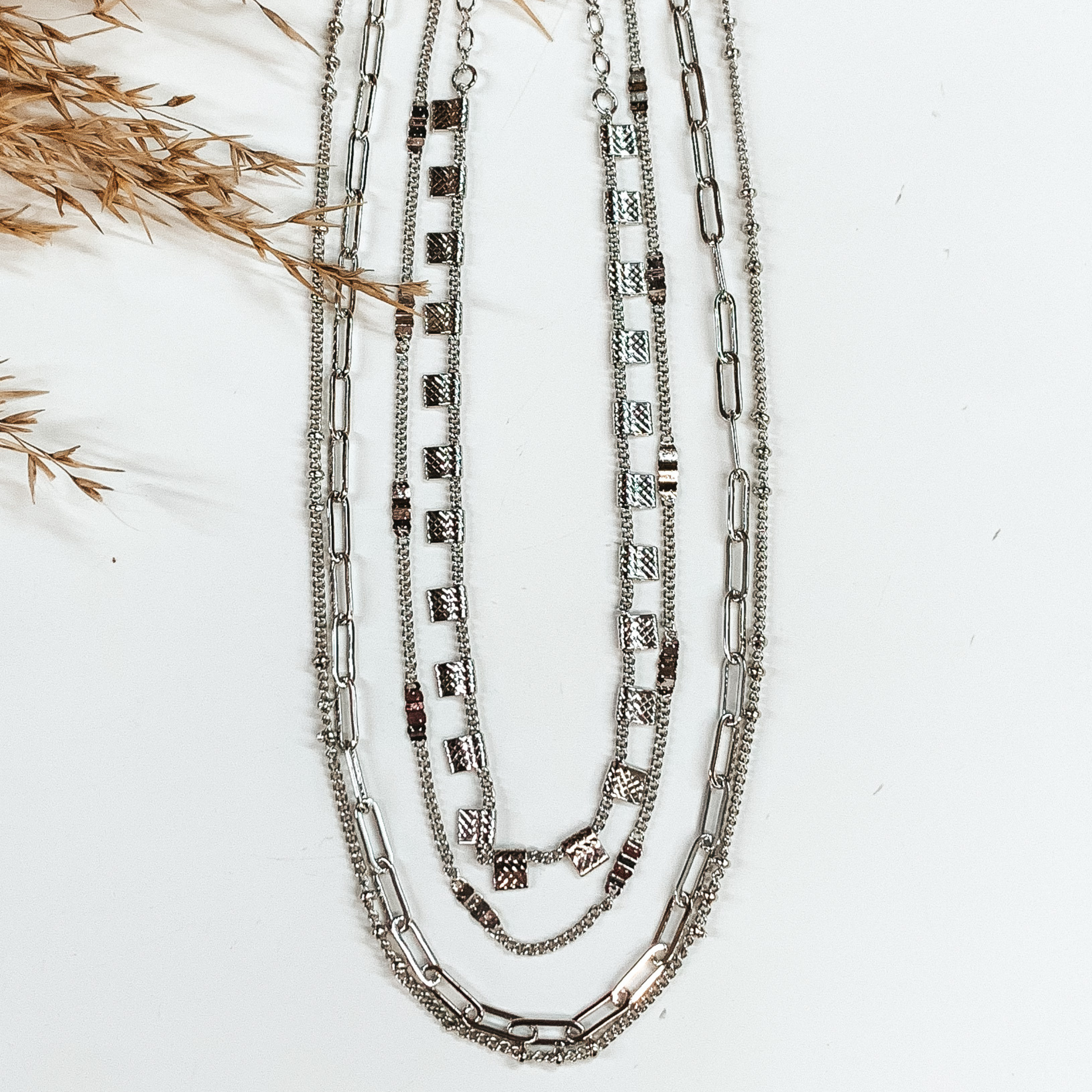 String Me Along Necklace in Silver - Giddy Up Glamour Boutique