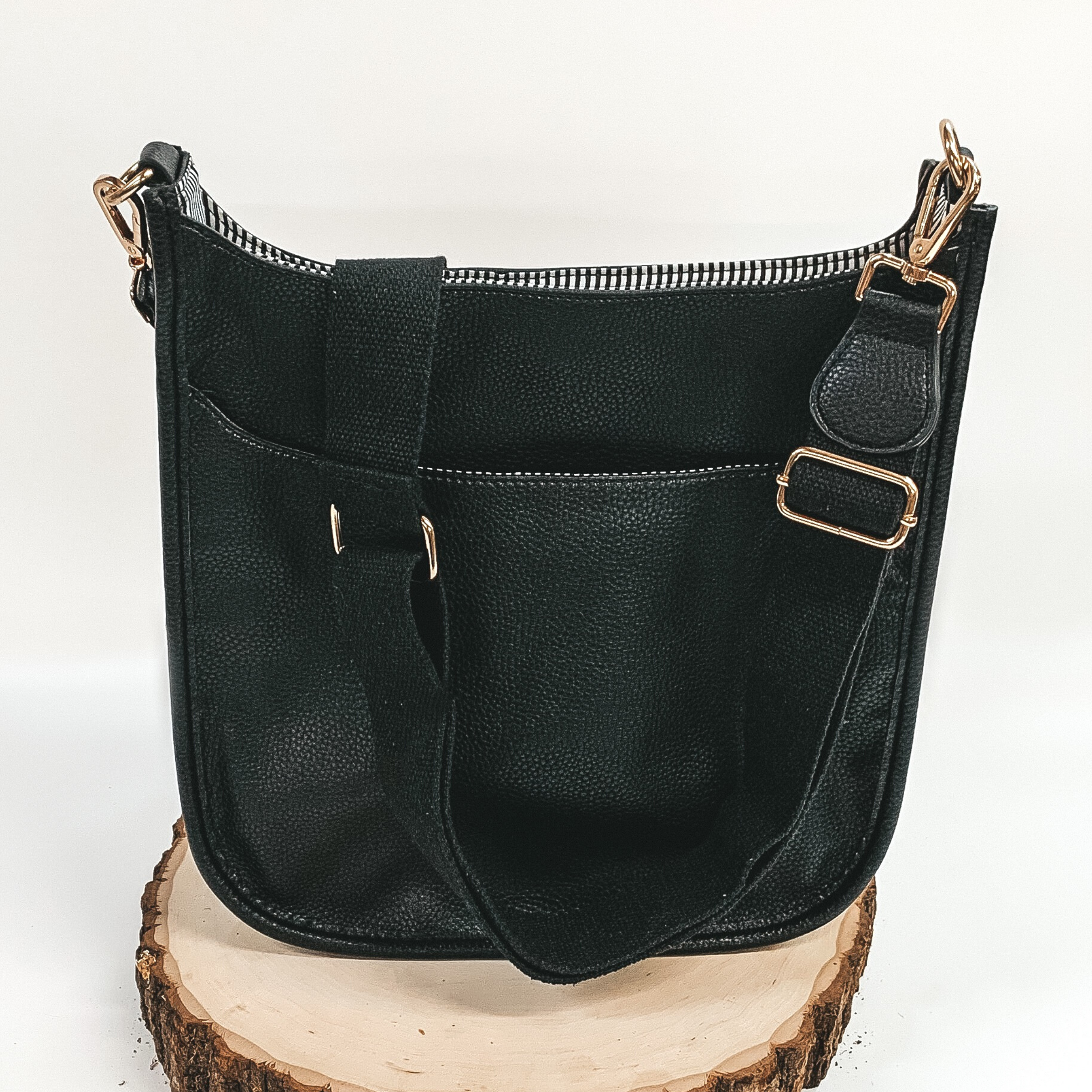 Crossbody Travel Purse in Black - Giddy Up Glamour Boutique