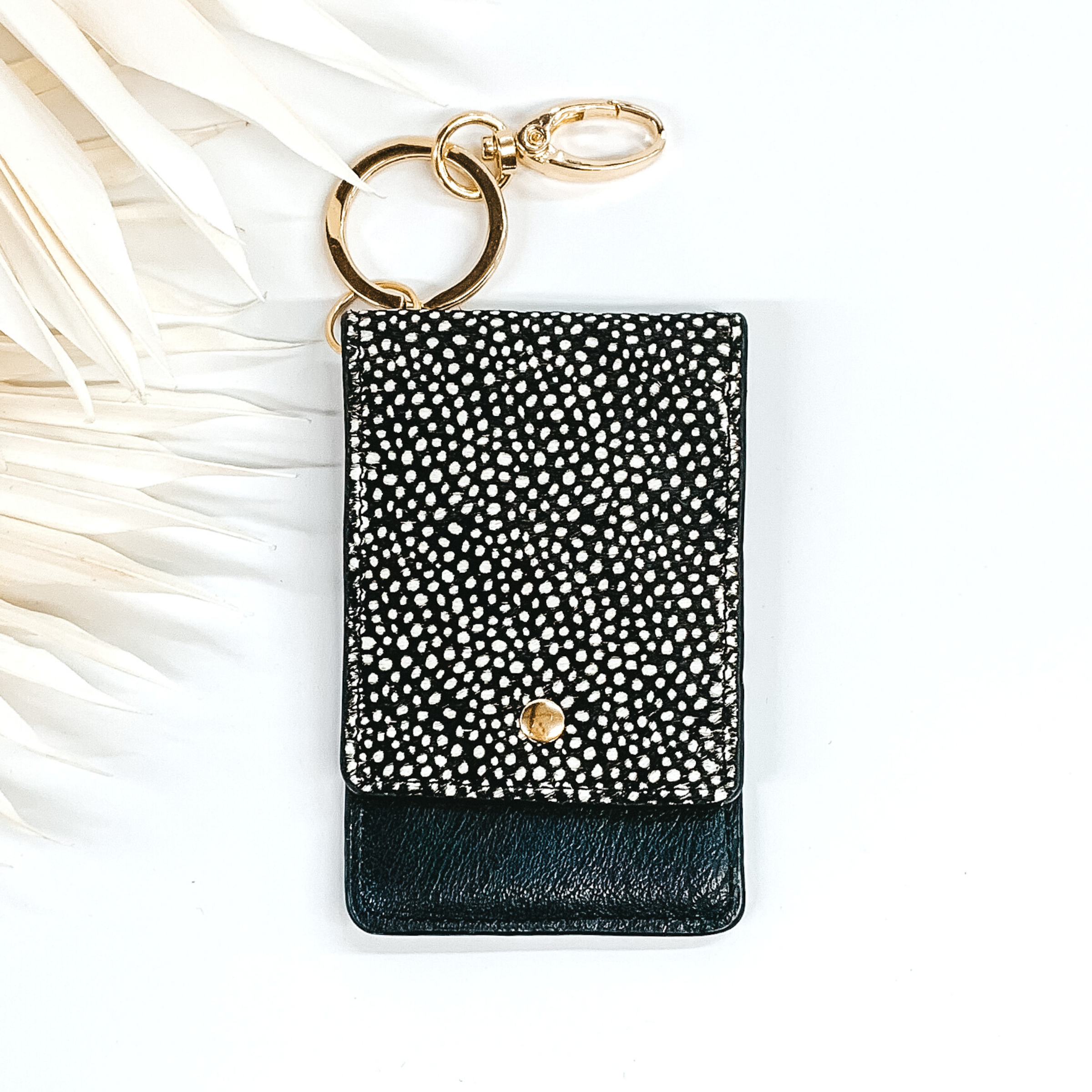 Subtle Luxuries Key Chain Dotted Print Wallet in Black - Giddy Up Glamour Boutique