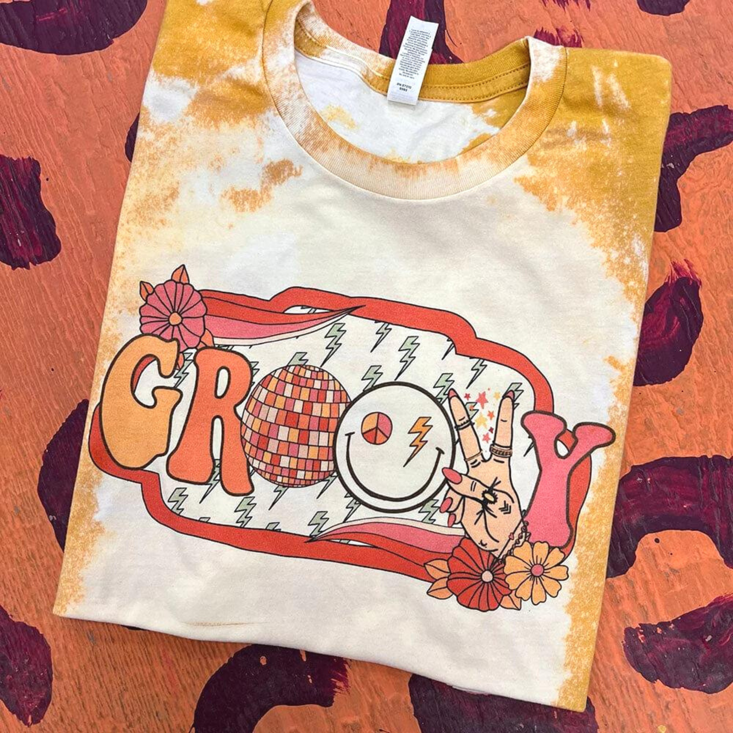 Online Exclusive | Groovy Short Sleeve Graphic Tee in Bleached Mustard - Giddy Up Glamour Boutique