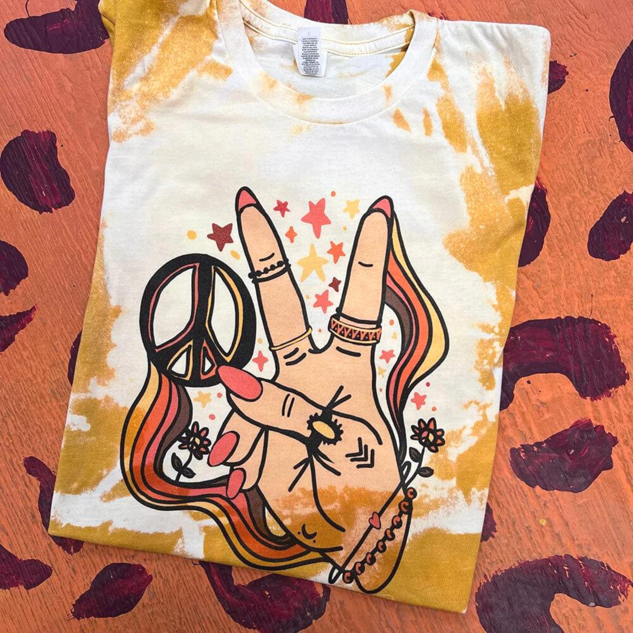 Online Exclusive | Goovy Dude Short Sleeve Peace Hand Graphic Tee in Bleached Mustard - Giddy Up Glamour Boutique