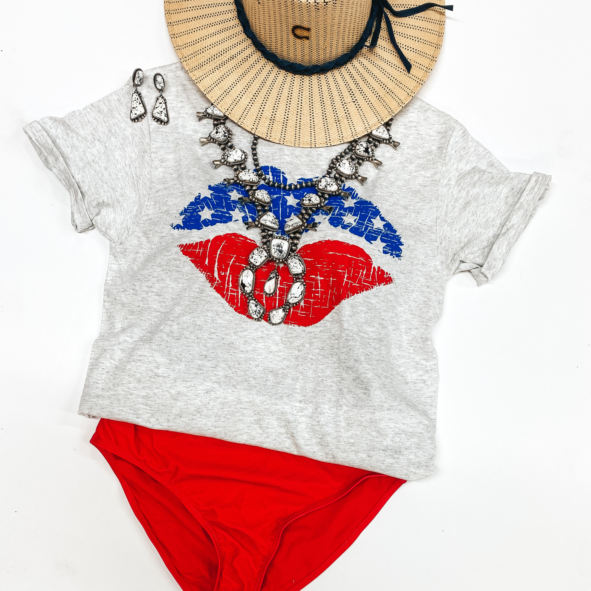 American Woman Lips Print Short Sleeve Graphic Tee in Heather Grey - Giddy Up Glamour Boutique