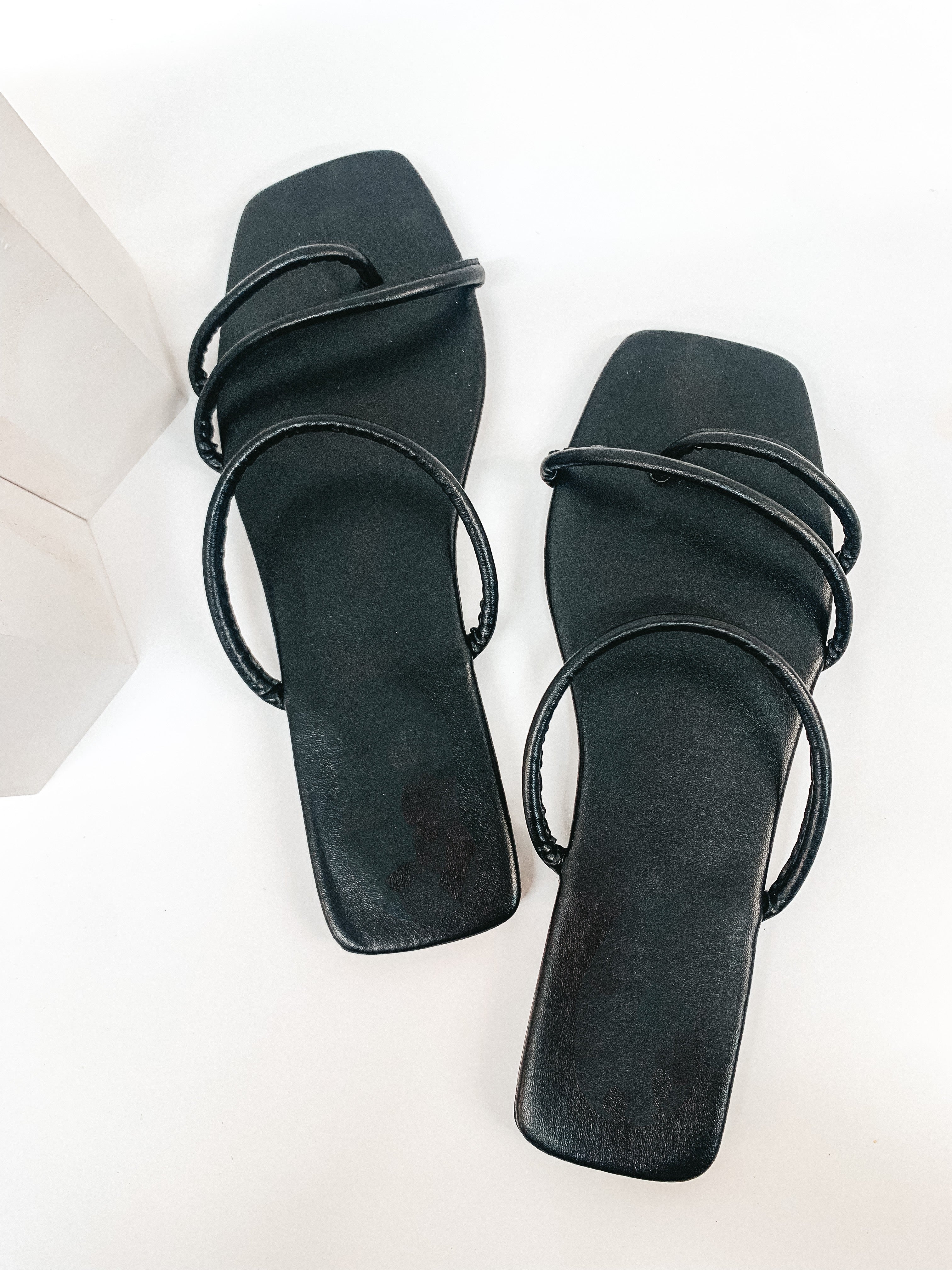 News Ankle Wrap Flat Sandals – Nine West