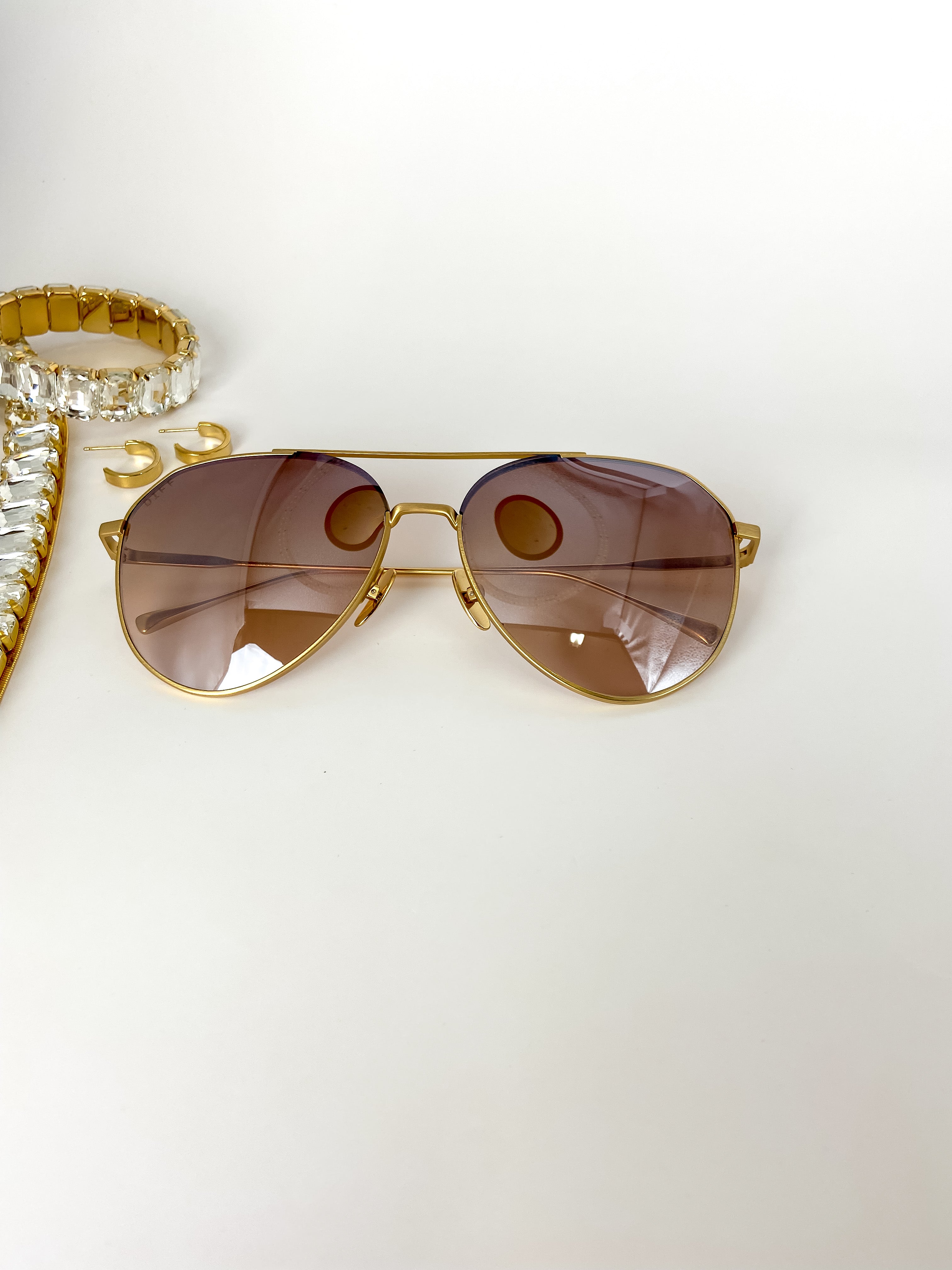 DIFF | Dash Rose Taupe Mirror Lens Sunglasses in Gold Tone - Giddy Up Glamour Boutique