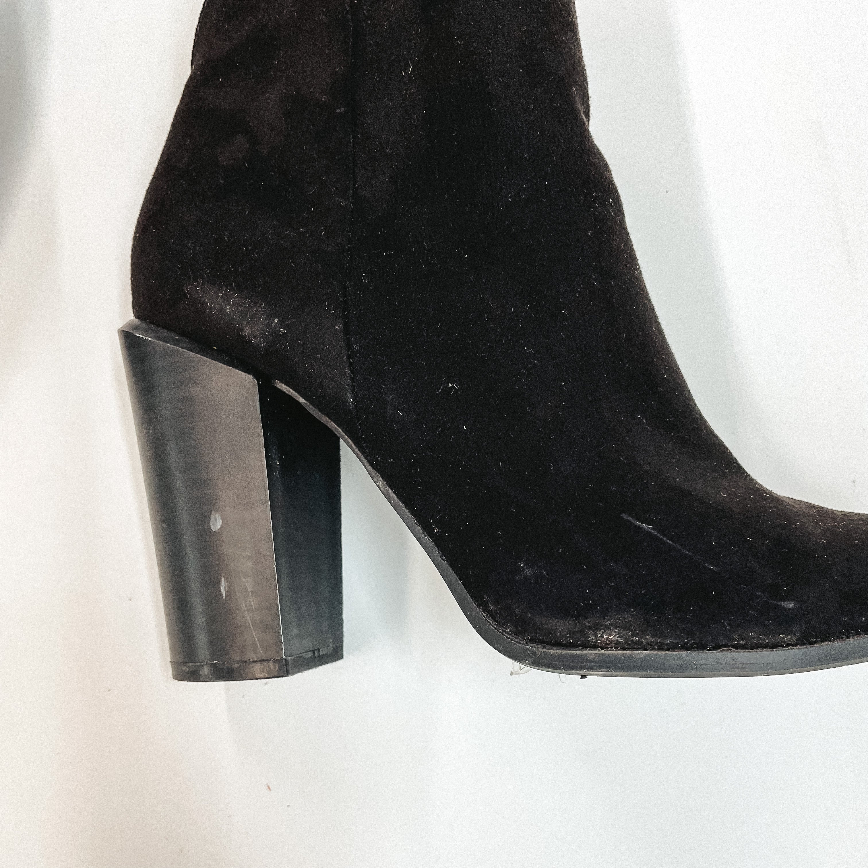 Model Shoes Size 9 | Walking By Side Zip Heeled Booties with Pointed Toe in Black - Giddy Up Glamour Boutique