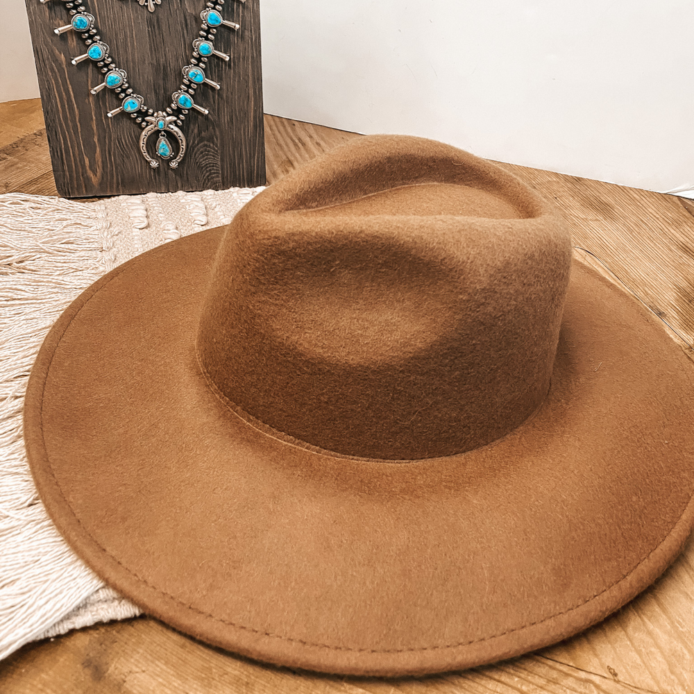 Amarillo Sky Classic Rancher Felt Hat in Tan - Giddy Up Glamour Boutique