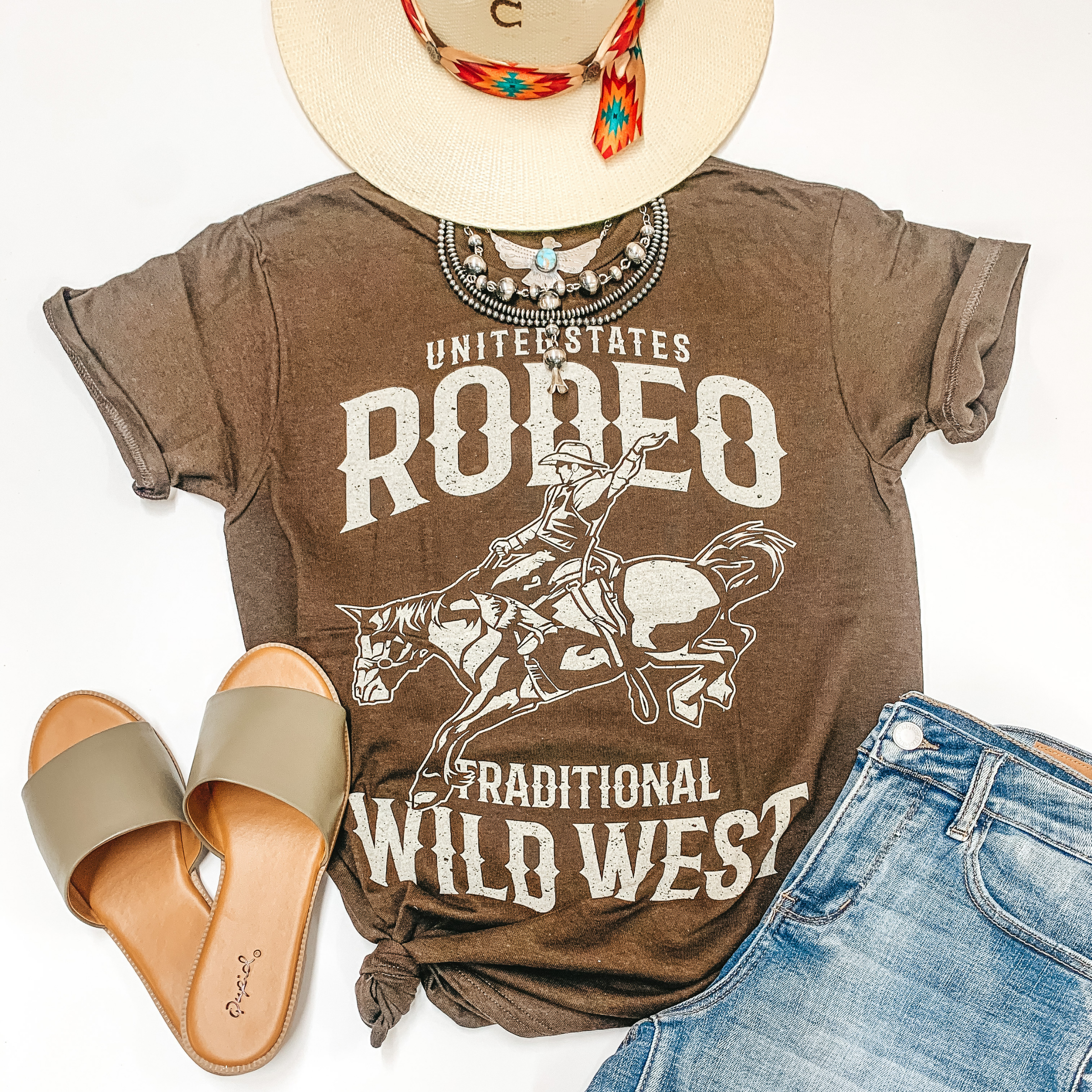 United States Rodeo Traditional Wild West Short Sleeve Graphic Tee in Brown