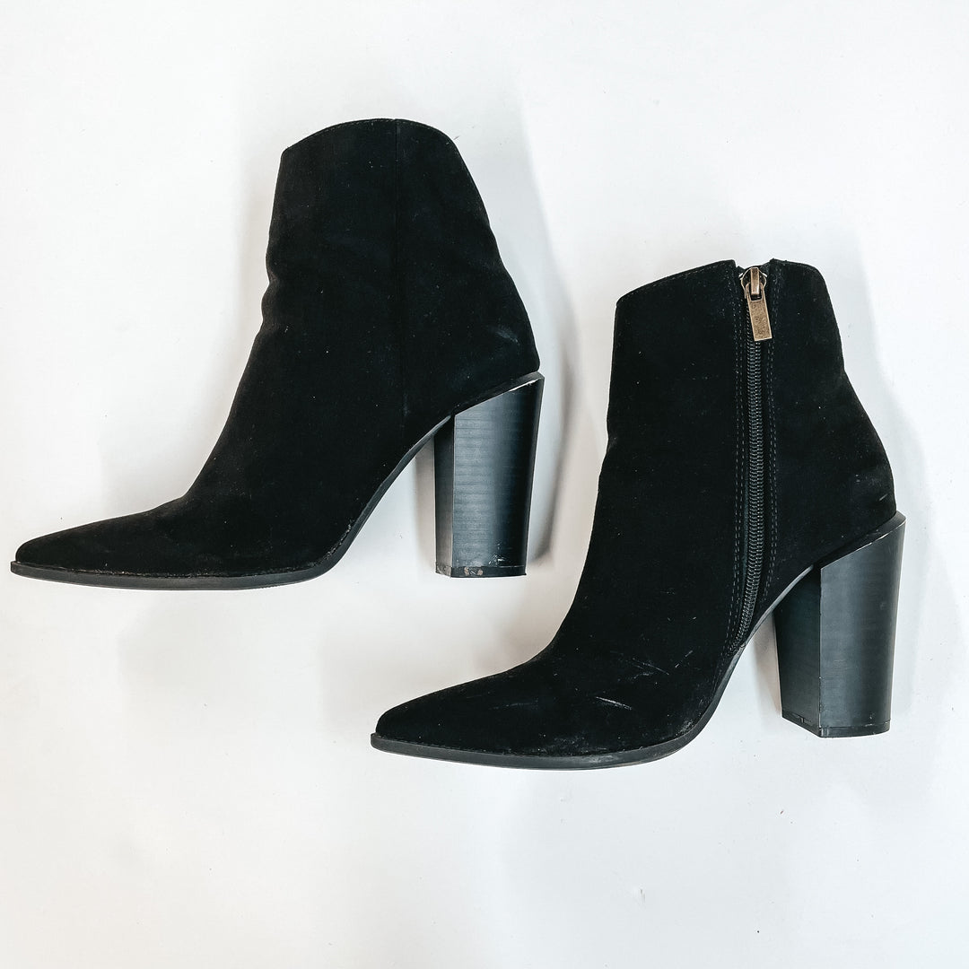 Model Shoes Size 9 | Walking By Side Zip Heeled Booties with Pointed Toe in Black - Giddy Up Glamour Boutique