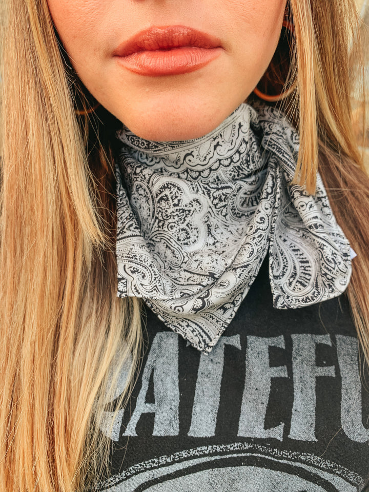 Mini Calico Acanthus Wild Rag in Black and White - Giddy Up Glamour Boutique