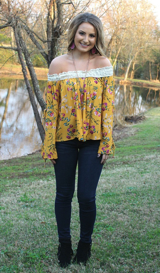 Last chance Size Large | Catch Me Up Floral Off Shoulder Top in Floral - Giddy Up Glamour Boutique