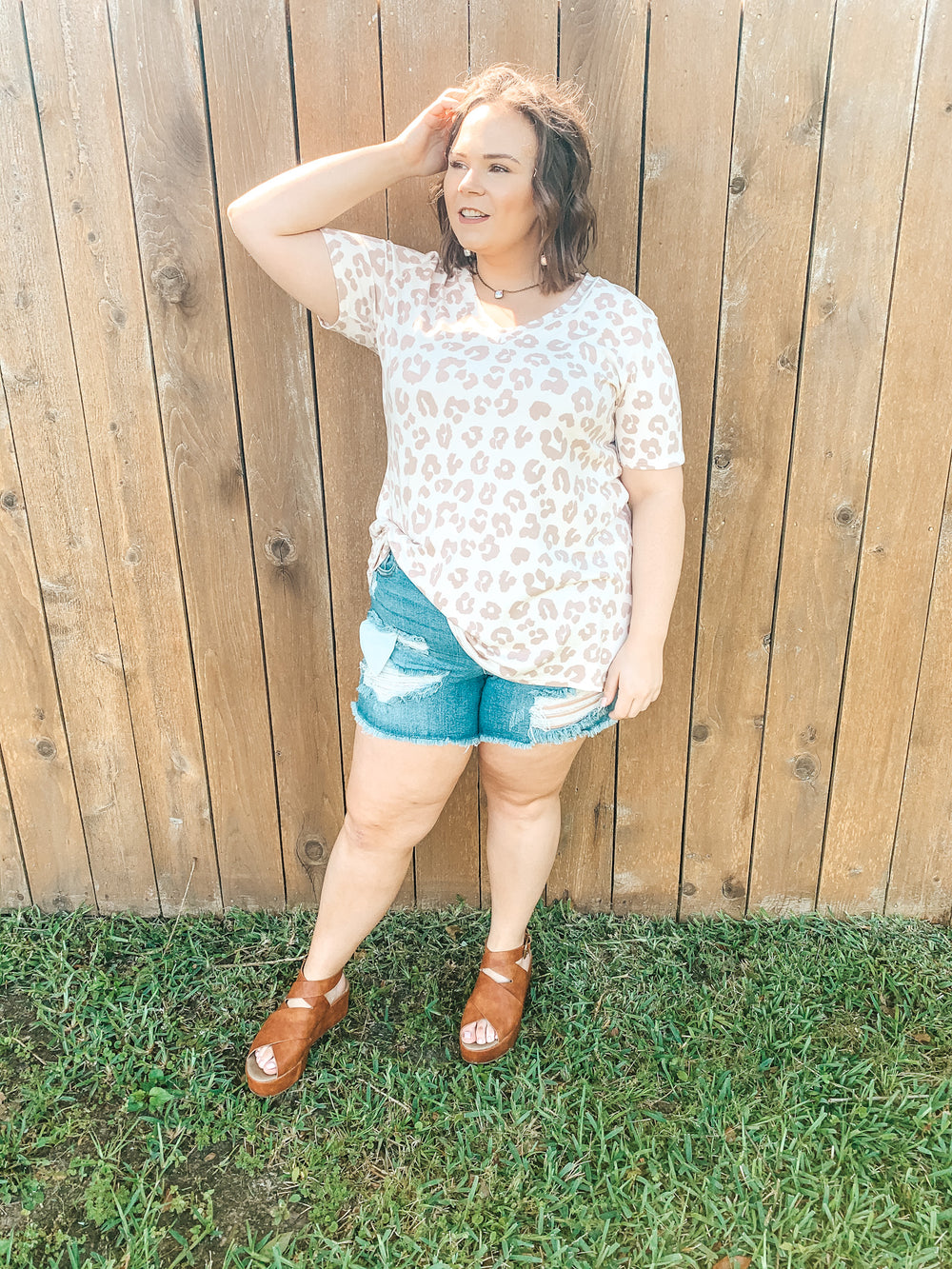 Keep Things Simple Leopard V Neck Tee Shirt in Blush Taupe - Giddy Up Glamour Boutique