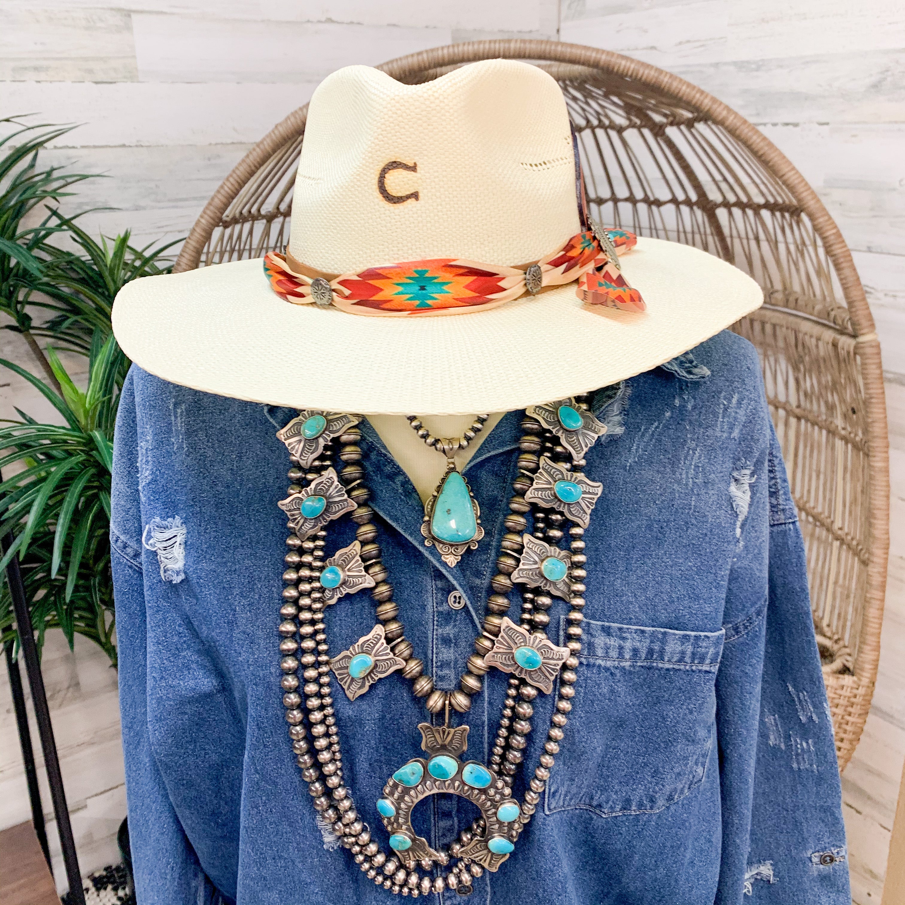 Charlie 1 Horse | Navajo Flat Brim Straw Hat with Tribal Scarf and Leather Feathers - Giddy Up Glamour Boutique