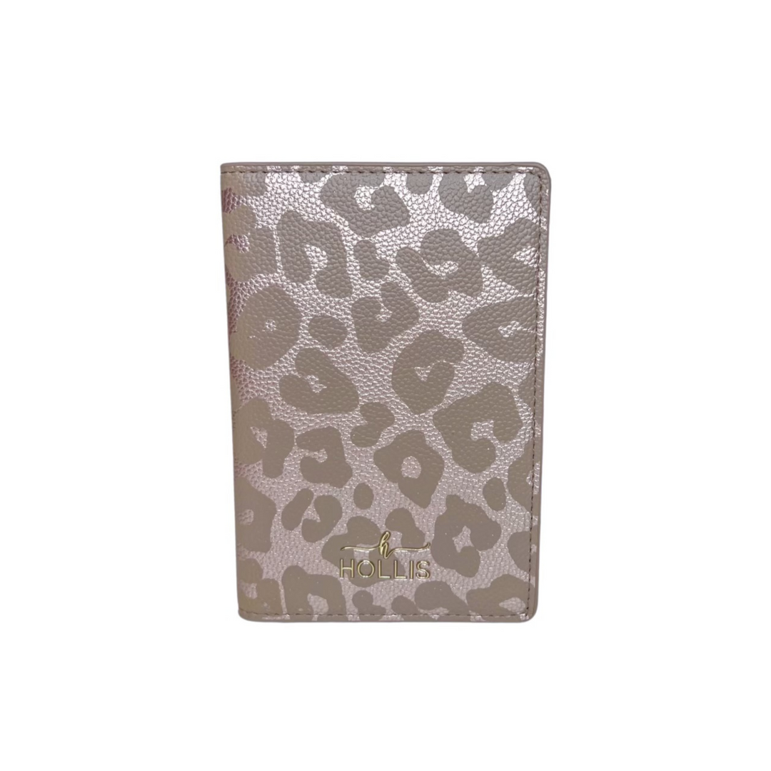 Hollis | Passport Holder in Leopard - Giddy Up Glamour Boutique