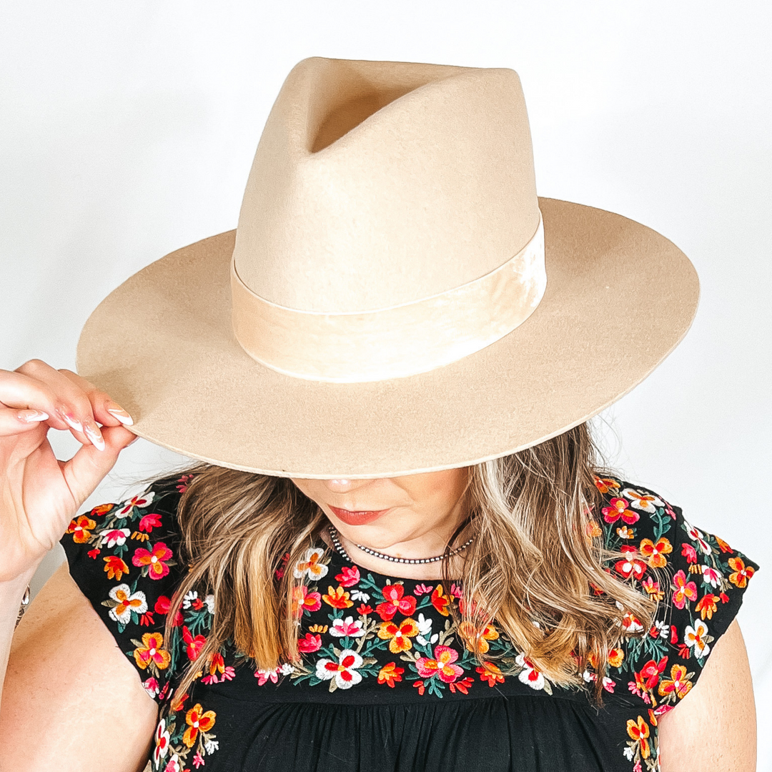 Lack of Color | Benson Triangle Crown Wool Felt Hat with Velvet Band in Ivory - Giddy Up Glamour Boutique