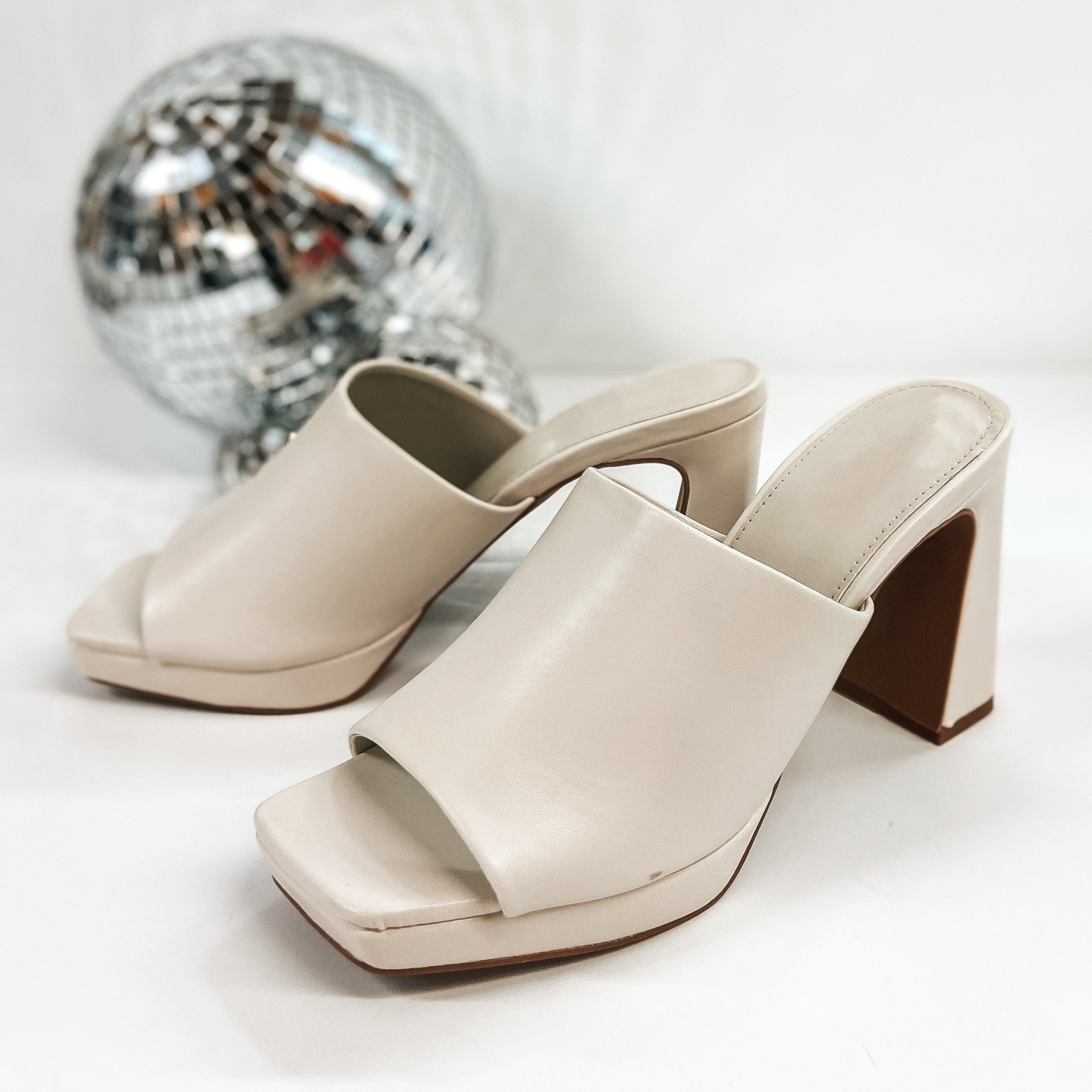 Heel Silver Shoe, silver, white, heel, high Heels png