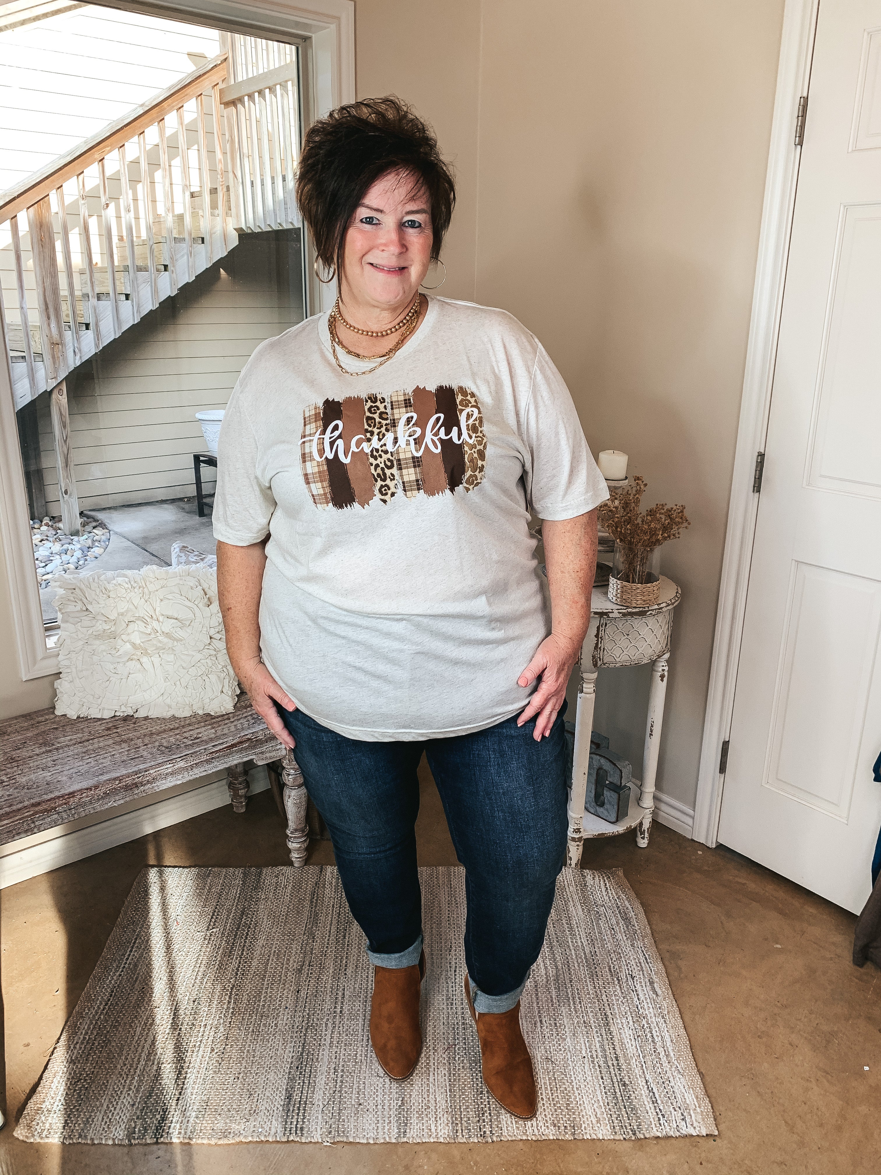 Thankful Short Sleeve Tee Shirt in Oatmeal Ivory - Giddy Up Glamour Boutique