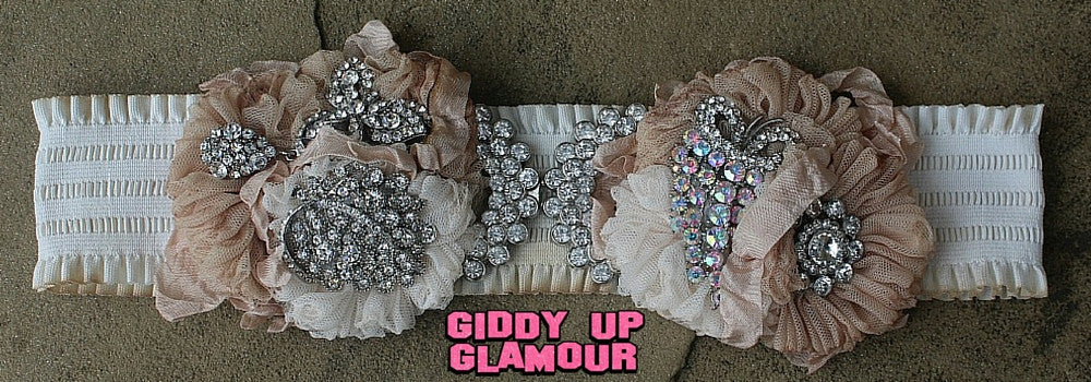 Handmade Shabby Couture Stretchy Belt with Handset Antique Brooches in Antique White - Giddy Up Glamour Boutique