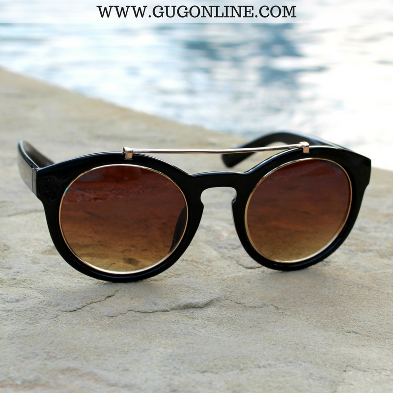 The Quinn Round Aviator Sunglasses in Black with Gold Trim - Giddy Up Glamour Boutique