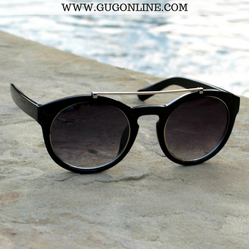 The Quinn Round Aviator Sunglasses in Black with Silver Trim - Giddy Up Glamour Boutique