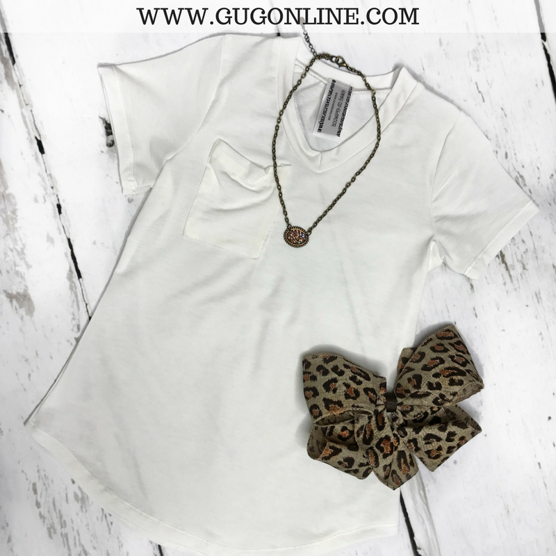 Kids Just Right Short Sleeve Pocket Tee in Off White - Giddy Up Glamour Boutique