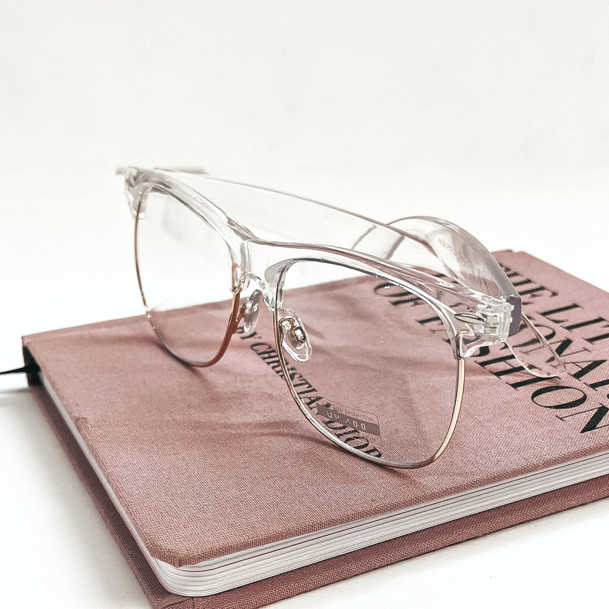Sleek Moment Clear Frame Glasses in Various Styles