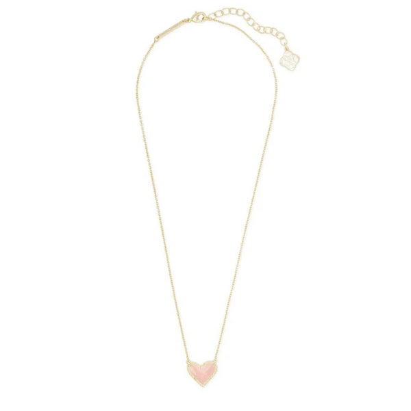 Kendra Scott | Ari Heart Gold Pendant Necklace in Rose Quartz