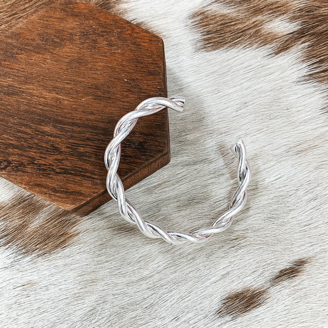 Low Key Obsessed Bracelet in Silver - Giddy Up Glamour Boutique