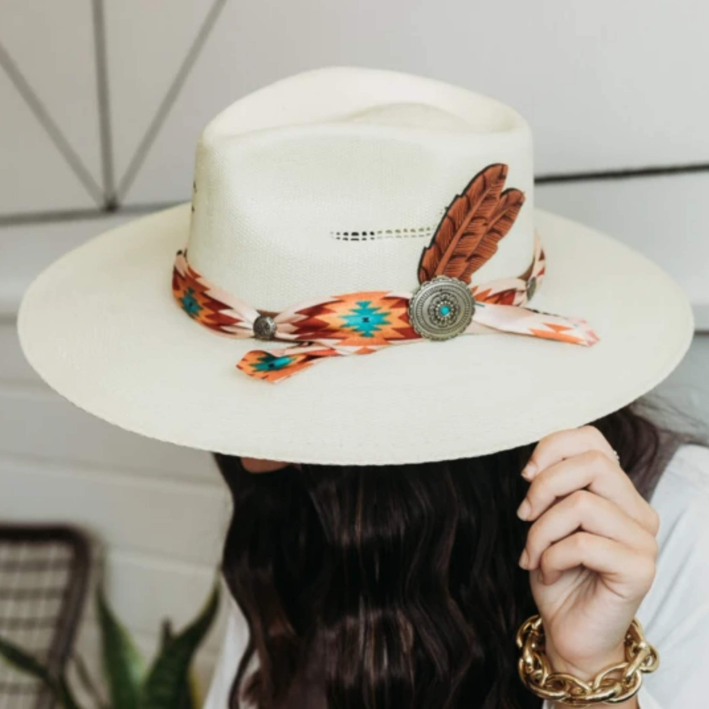 Charlie 1 Horse | Navajo Flat Brim Straw Hat with Tribal Scarf and Leather Feathers - Giddy Up Glamour Boutique