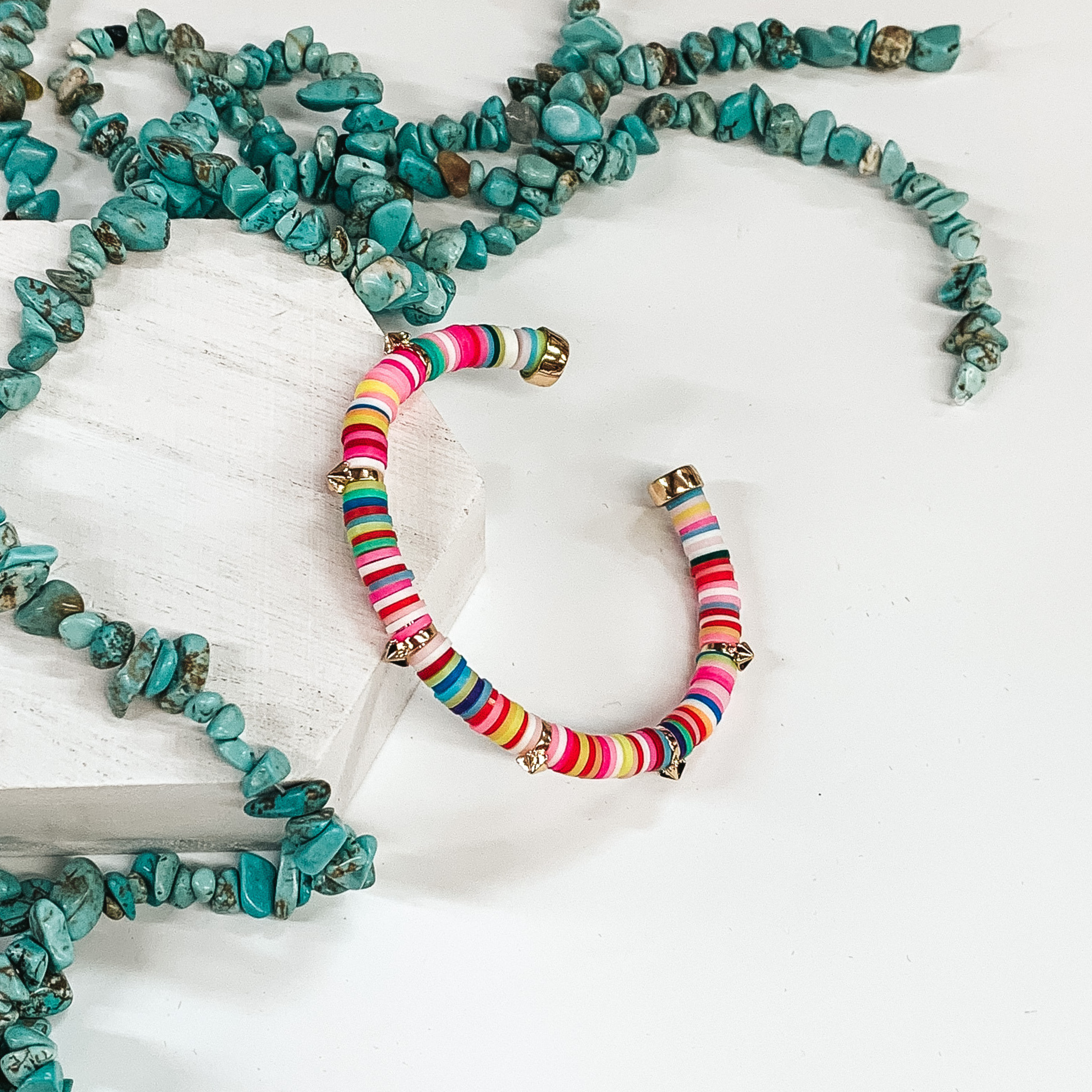 Lost in Paradise Disc Bead Bracelet in Multicolored - Giddy Up Glamour Boutique