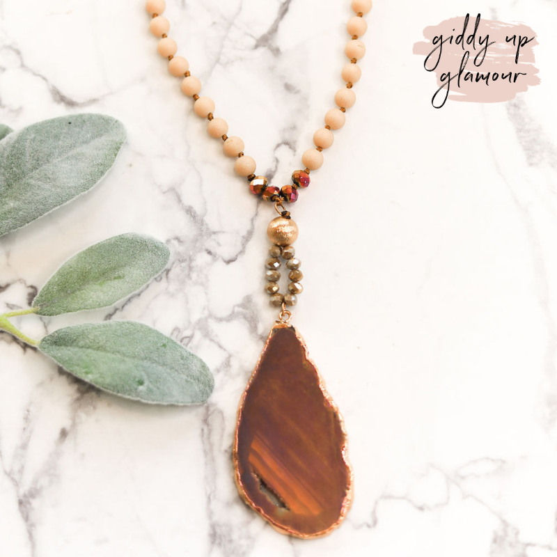 Agate Pendant Necklace in Champagne - Giddy Up Glamour Boutique