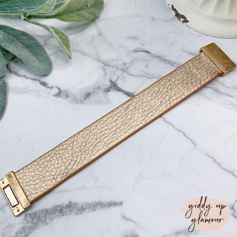 Leather Bracelet with Magnetic Clasp in Champagne