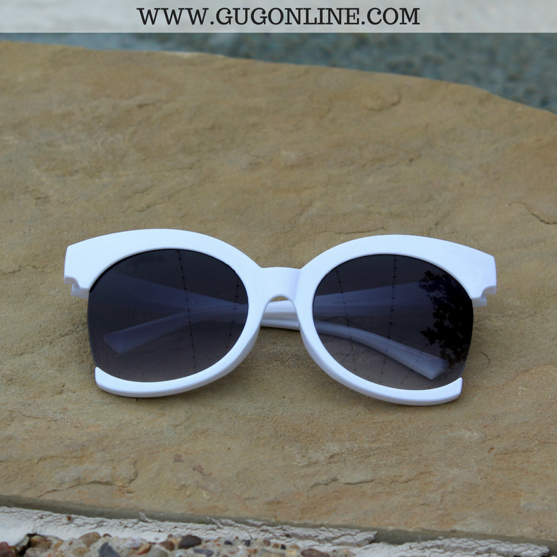 The Hanna Cat Eye Sunglasses in White - Giddy Up Glamour Boutique