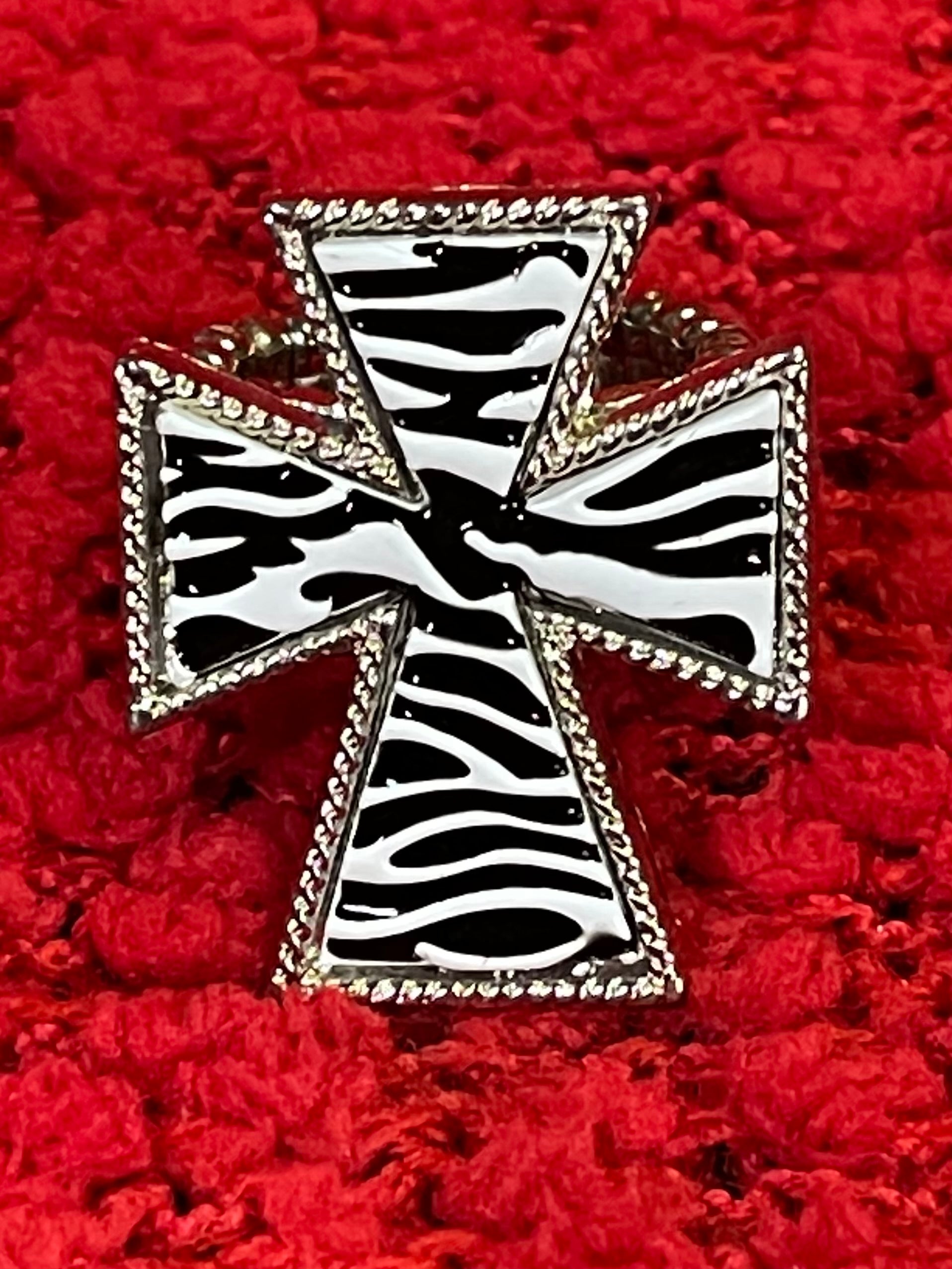 Zebra Stretchy Ring| ONLY 1 LEFT! - Giddy Up Glamour Boutique