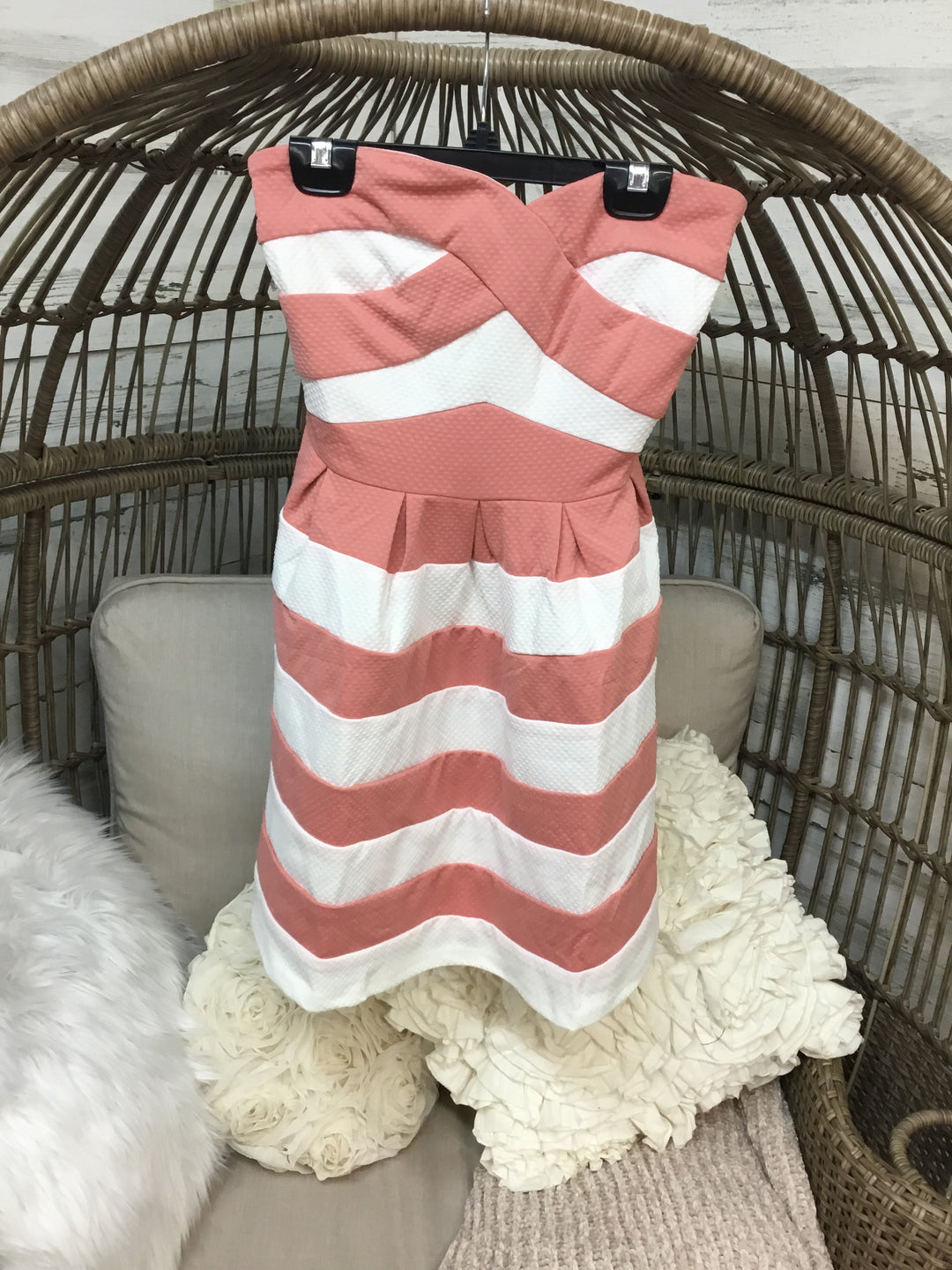 Peach and White Short Top - Giddy Up Glamour Boutique