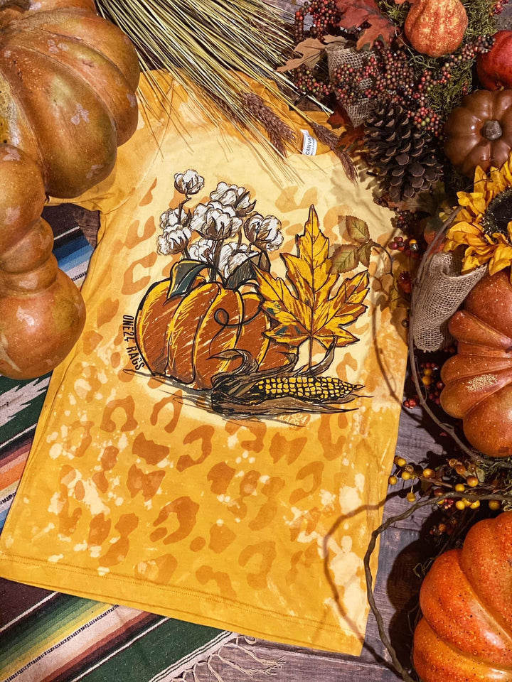 In Awe Of Autumn Hand-Drawn Pumpkin Harvest Fall Tee - Giddy Up Glamour Boutique