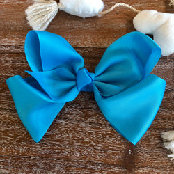 Solid Color Hair Bow in Turquoise